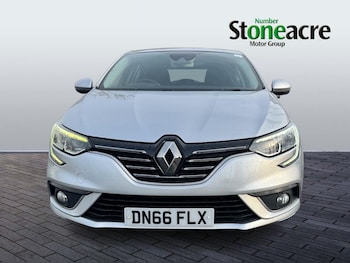 Used Renault Megane 2016 for sale - 76537680: Photo