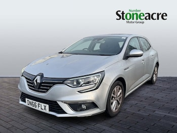 Used Renault Megane 2016 for sale - 76537680: Photo