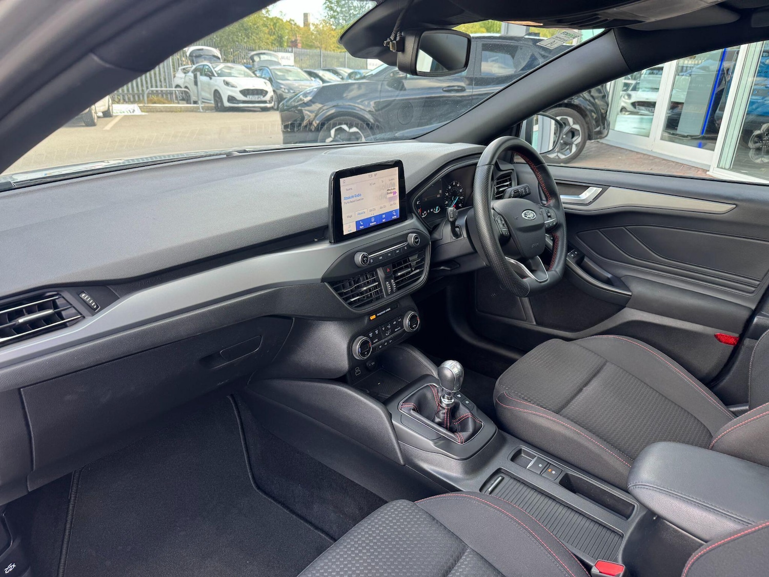 Used Ford Focus 2022 for sale - 76632851: Photo 9