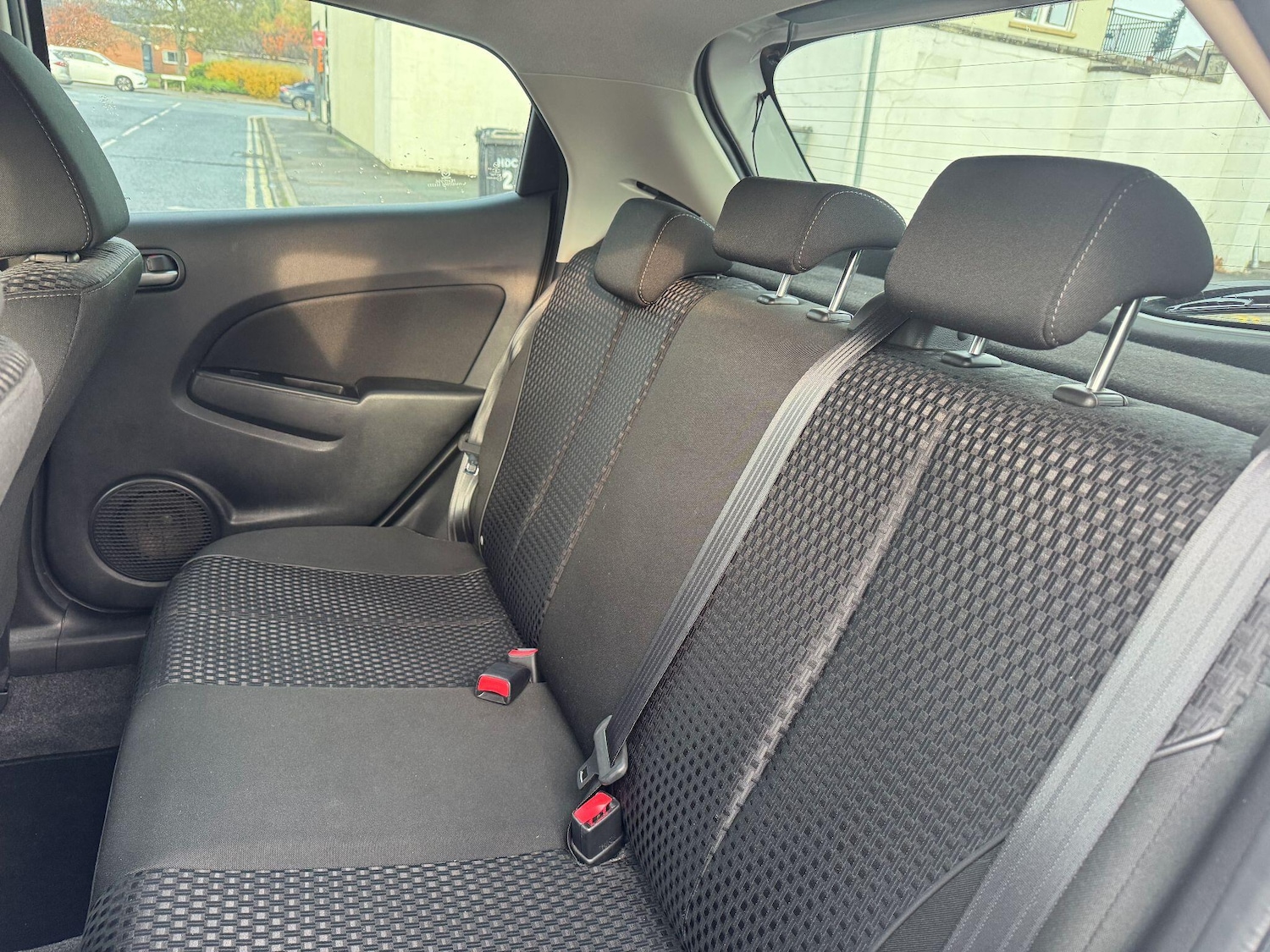 Used Mazda Mazda2 2014 for sale - 76522202: Photo 14