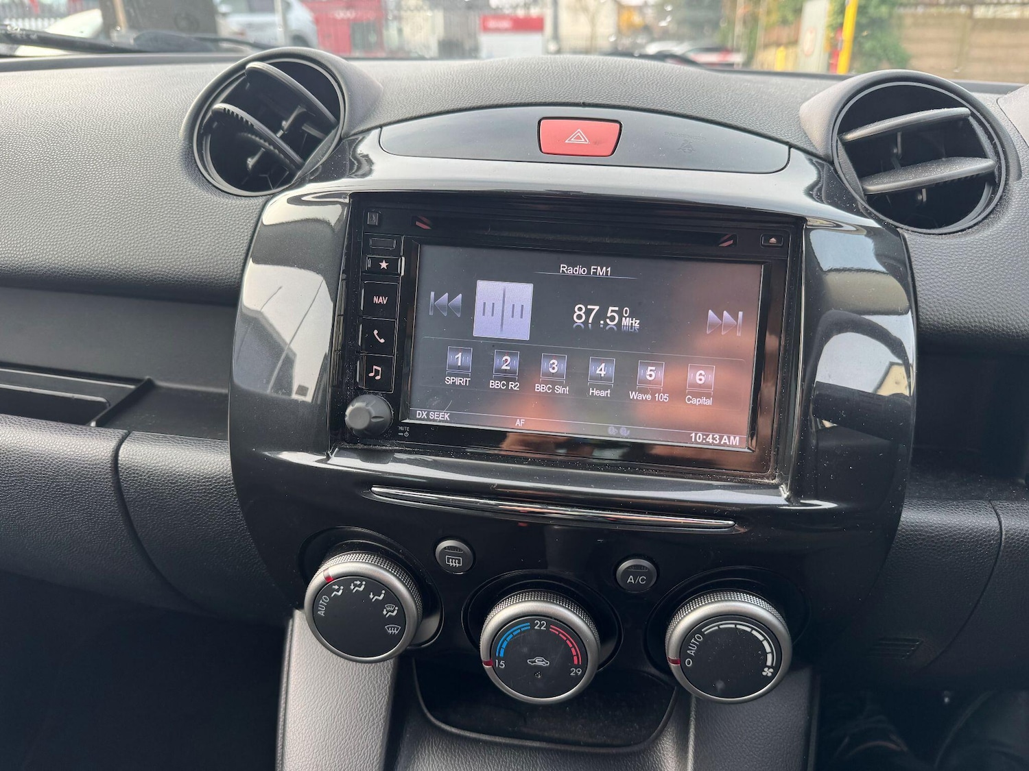 Used Mazda Mazda2 2014 for sale - 76522202: Photo 18