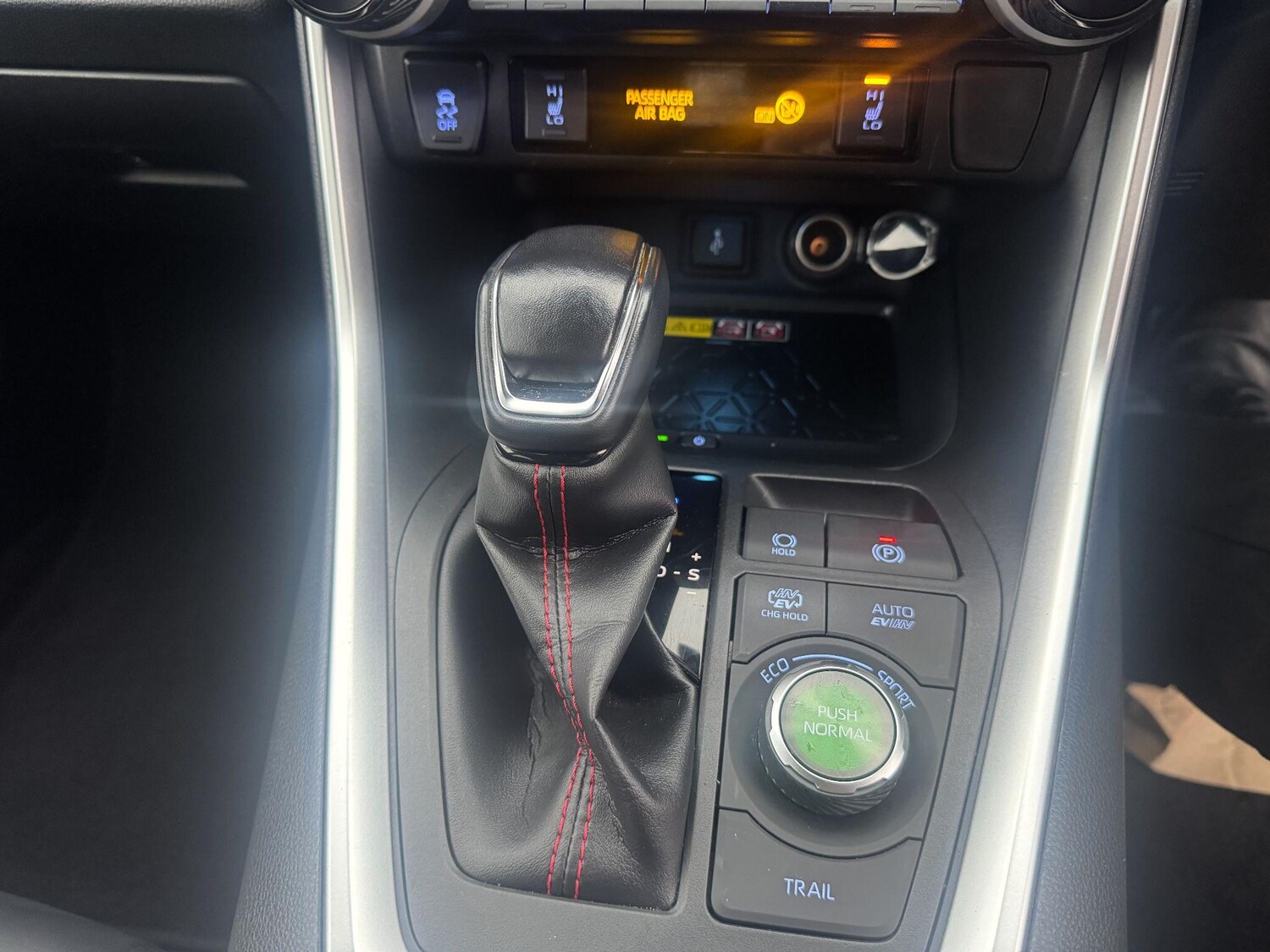 Used Toyota RAV4 2022 for sale - 77497470: Photo 10