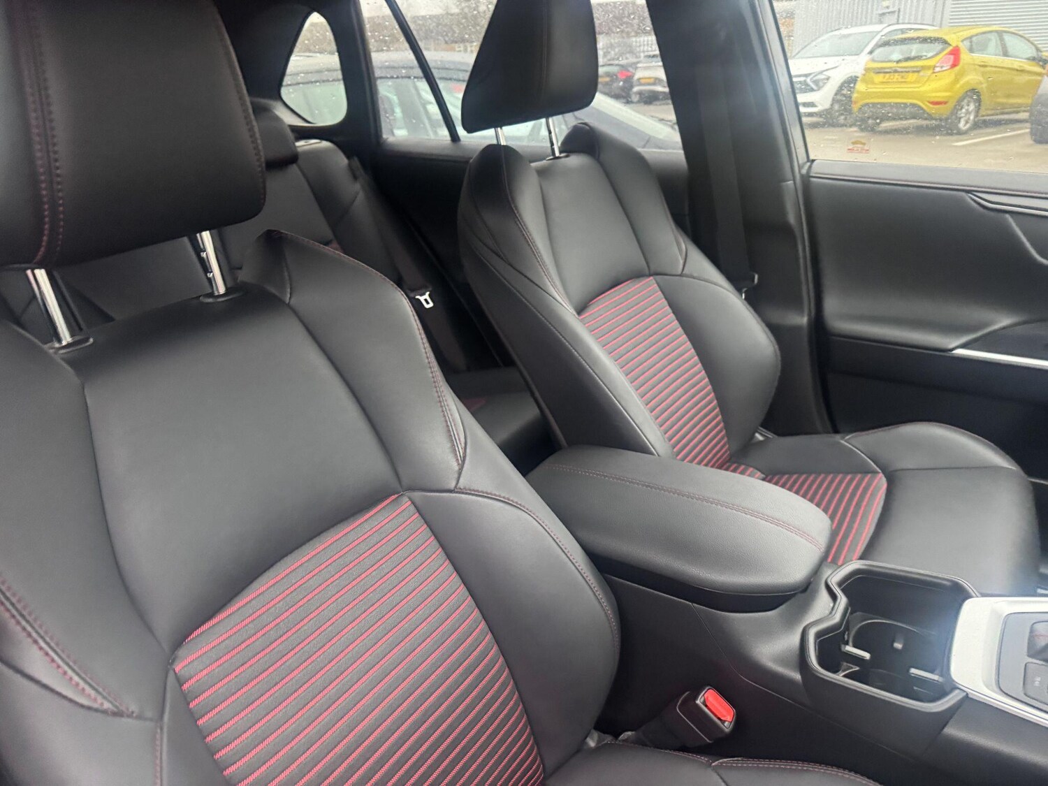 Used Toyota RAV4 2022 for sale - 77497470: Photo 11