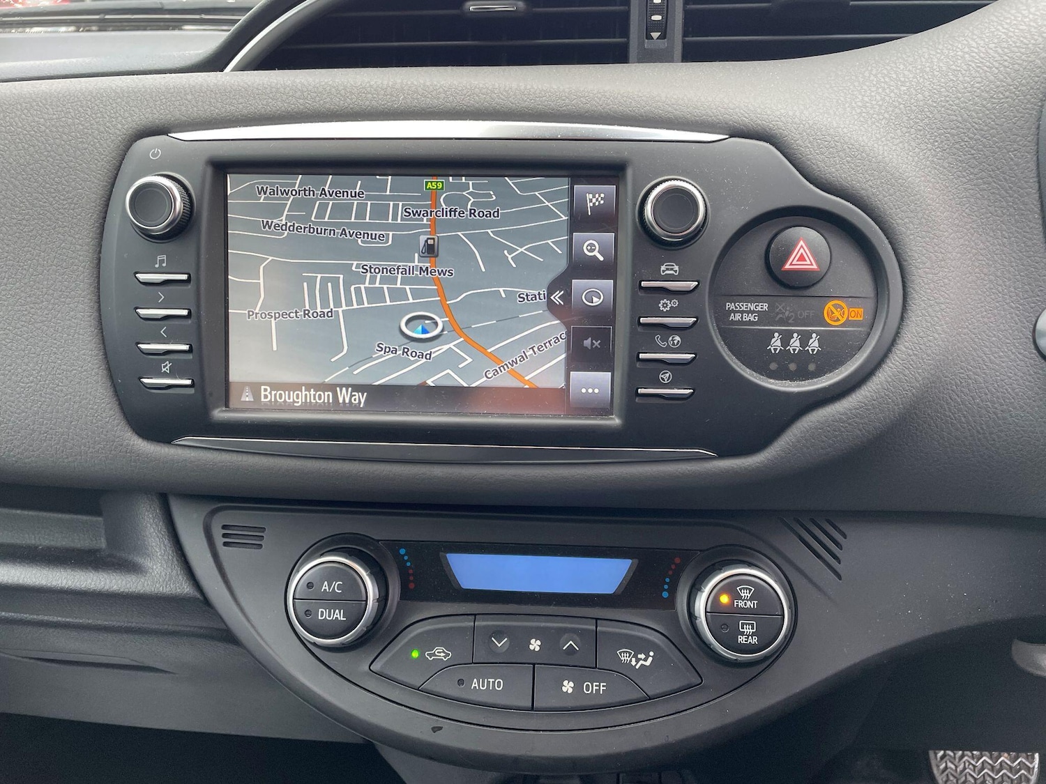 Used Toyota Yaris 2019 for sale - 76689674: Photo 17