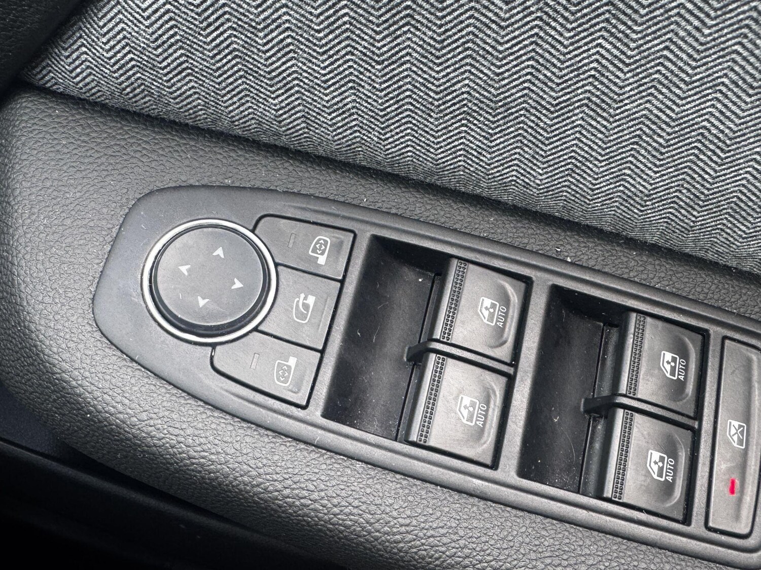 Used Renault Clio 2024 for sale - 77710159: Photo 18