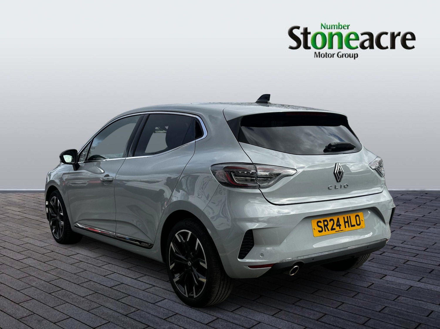 Used Renault Clio 2024 for sale - 77710159: Photo 4