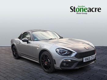 Used Abarth 124 Spider 2019 for sale - 79411894: Photo