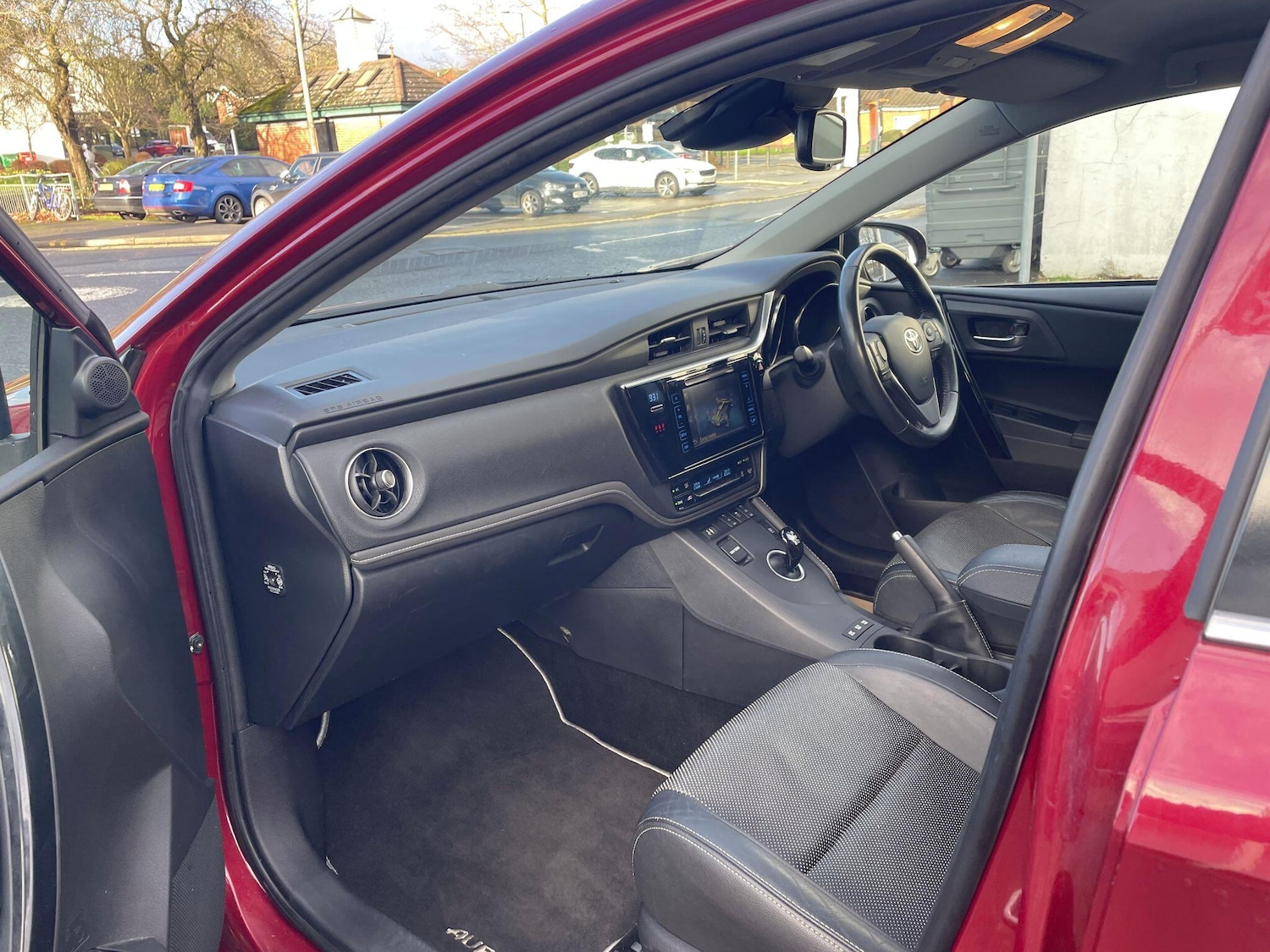 Used Toyota Auris 2018 for sale - 77710008: Photo 22