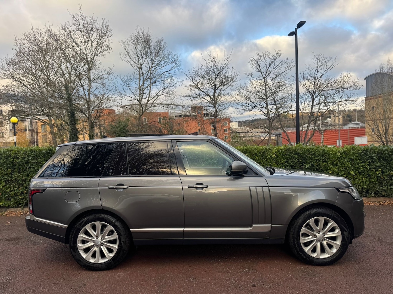 Used Land Rover Range Rover 2015 for sale - 76713440: Photo 11
