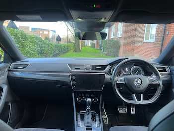 Used Skoda Superb 2018 for sale - 77450156: Photo