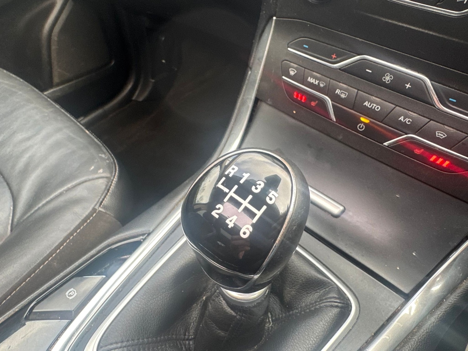 Used Ford Galaxy 2017 for sale - 77230777: Photo 23