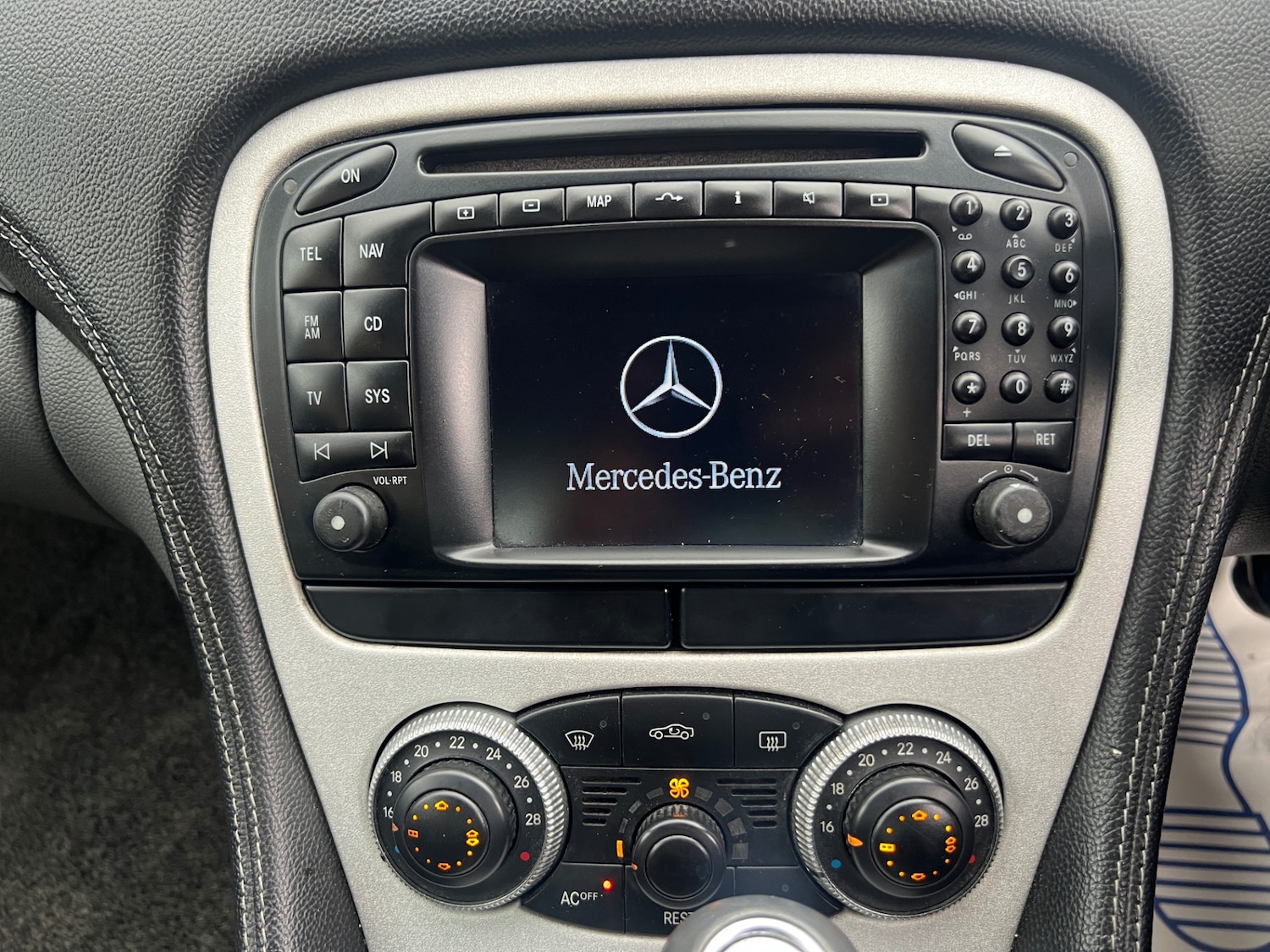 Used Mercedes-Benz S Class 2003 for sale - 76273901: Photo 4