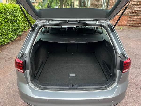 Used Volkswagen Passat 2019 for sale - 75235025: Photo 14