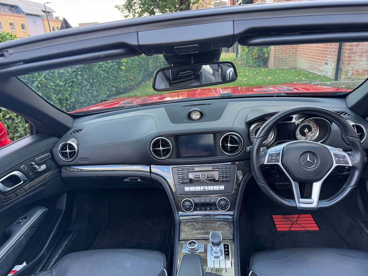 Used Mercedes-Benz SL 2013 for sale - 76472077: Photo 11