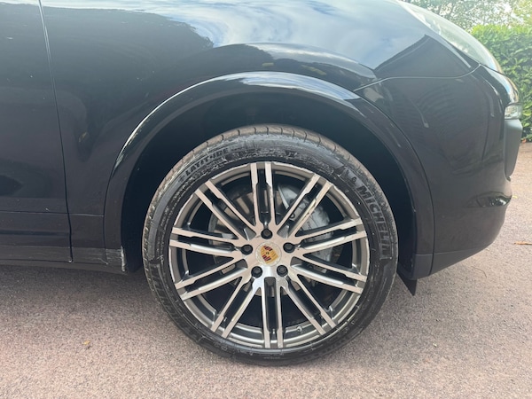 Used Porsche Cayenne 2015 for sale - 75683522: Photo 15
