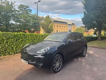 Porsche - Cayenne