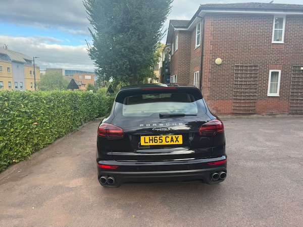 Used Porsche Cayenne 2015 for sale - 75683522: Photo 7