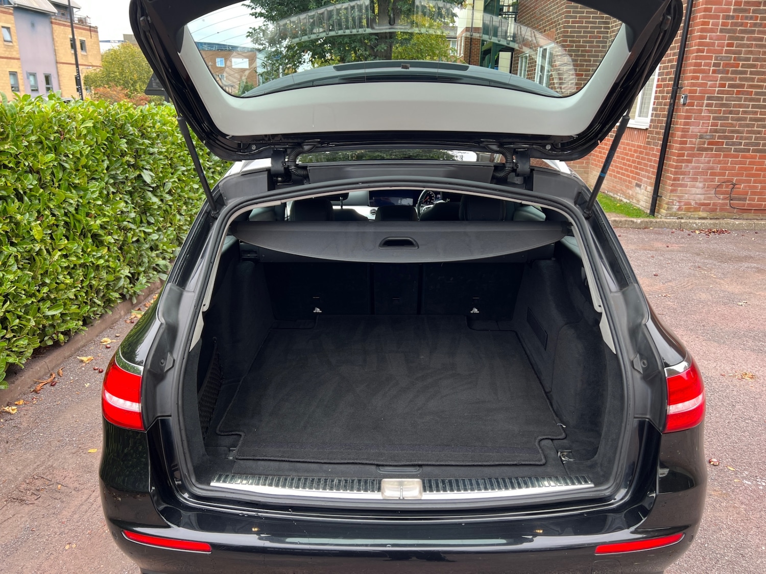 Used Mercedes-Benz E Class 2019 for sale - 77201636: Photo 17