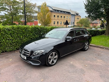 Used Mercedes-Benz E Class 2019 for sale - 77201636: Photo