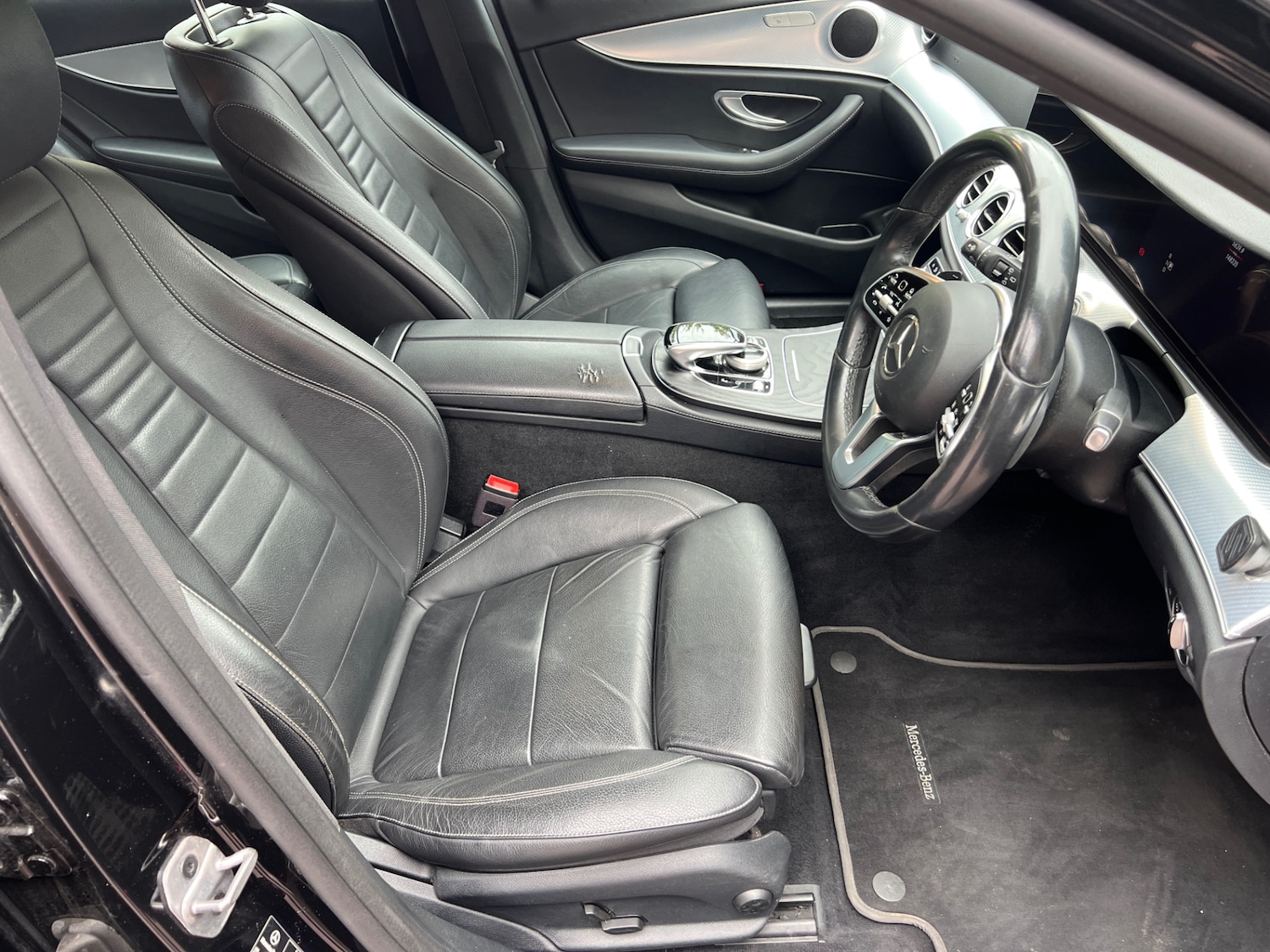 Used Mercedes-Benz E Class 2019 for sale - 77201636: Photo 4