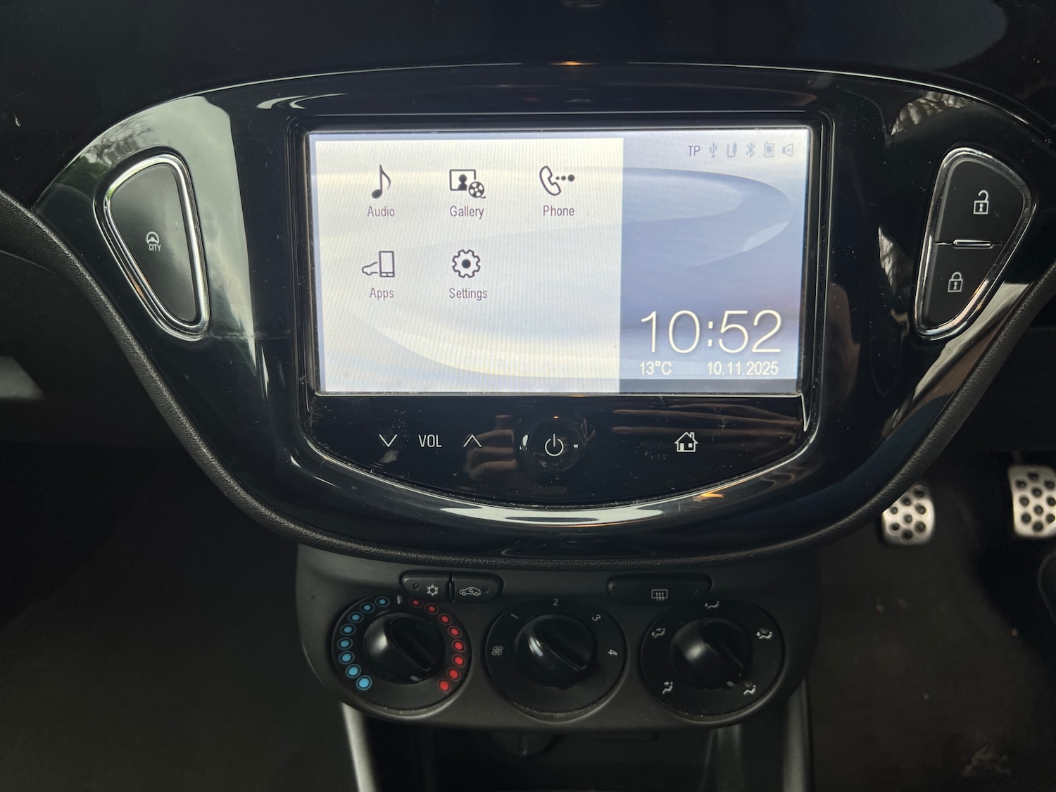 Used Vauxhall Corsa 2016 for sale - 76531452: Photo 10