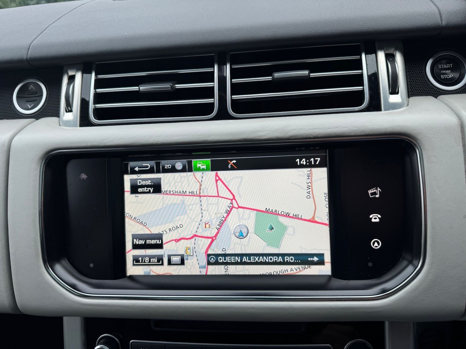 Used Land Rover Range Rover 2015 for sale - 76984908: Photo 12