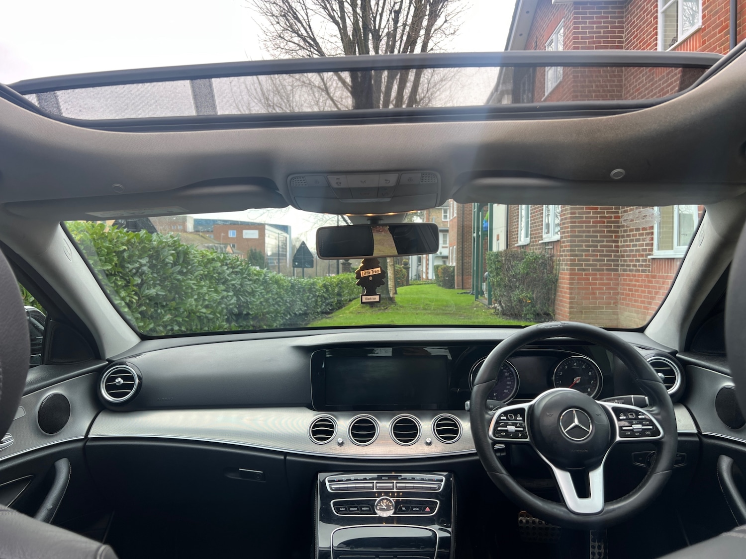 Used Mercedes-Benz E Class 2019 for sale - 77684502: Photo 4