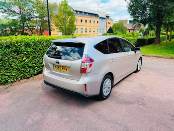 Used Toyota Prius+ 2019 for sale - 79060541: Photo
