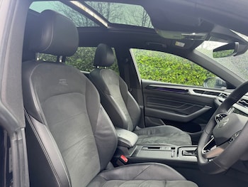 Used Volkswagen Arteon 2021 for sale - 76887503: Photo