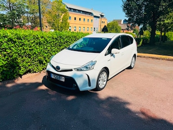 Used Toyota Prius+ 2020 for sale - 79386683: Photo