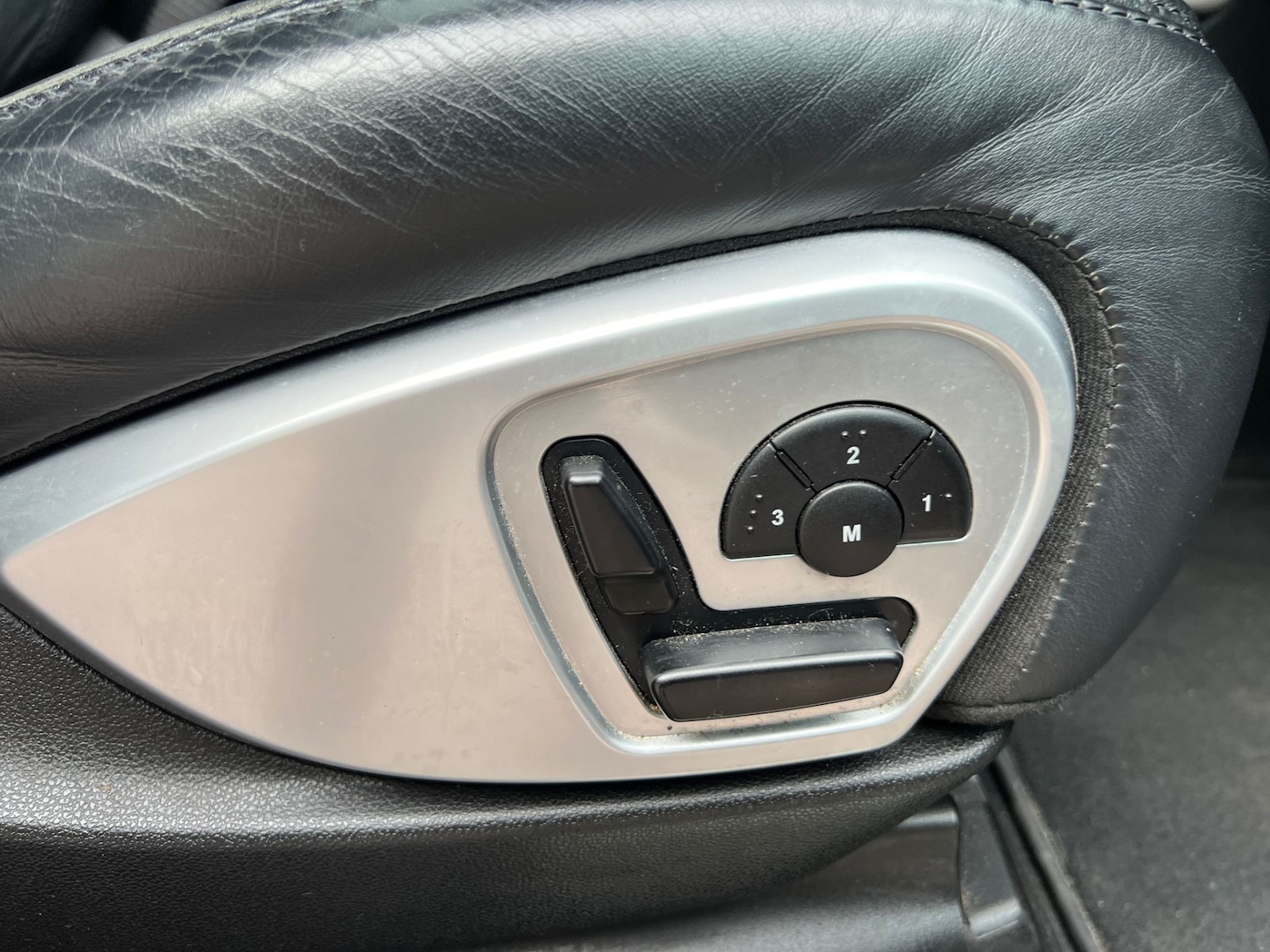 Used Mercedes-Benz M Class 2007 for sale - 76273867: Photo 17