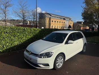 Used Volkswagen Golf 2017 for sale - 76807075: Photo