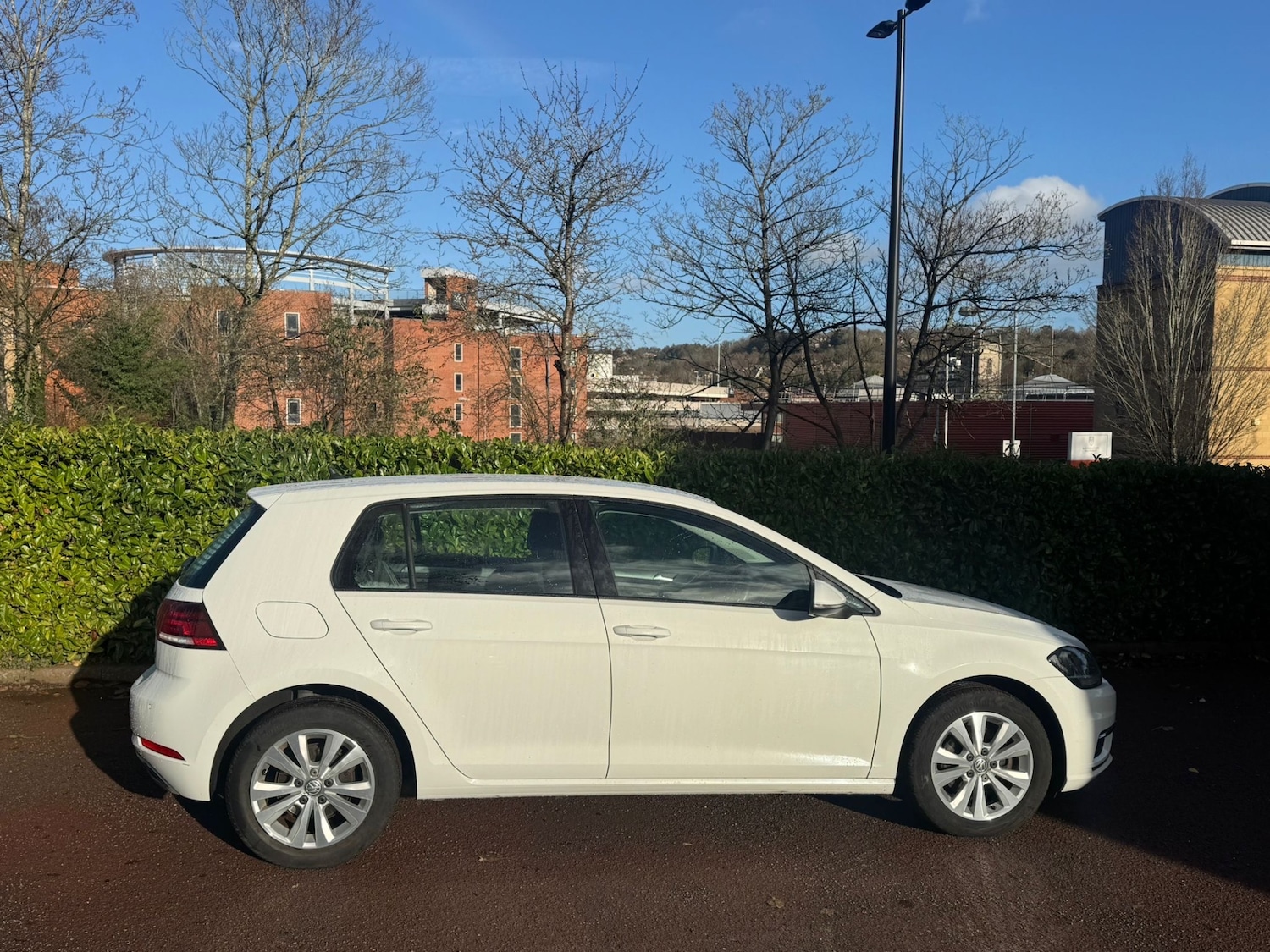 Used Volkswagen Golf 2017 for sale - 76807075: Photo 7