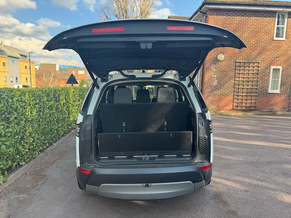 Used Land Rover Discovery 2017 for sale - 74097199: Photo 14
