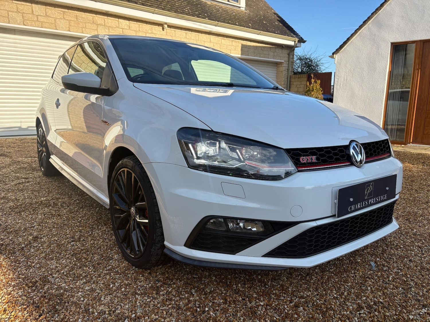 Used Volkswagen Polo 2015 for sale - 77202662: Photo 10
