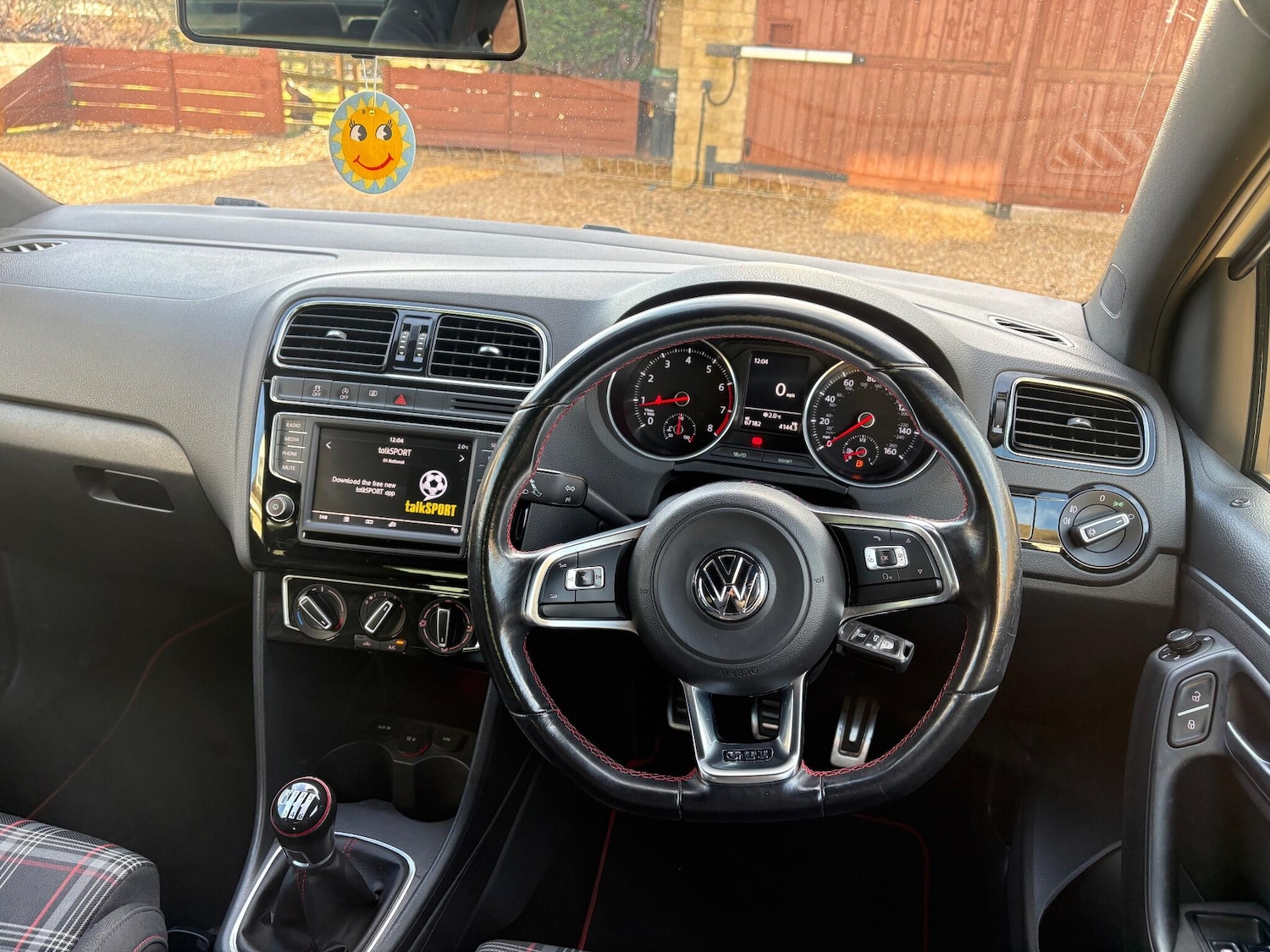 Used Volkswagen Polo 2015 for sale - 77202662: Photo 25