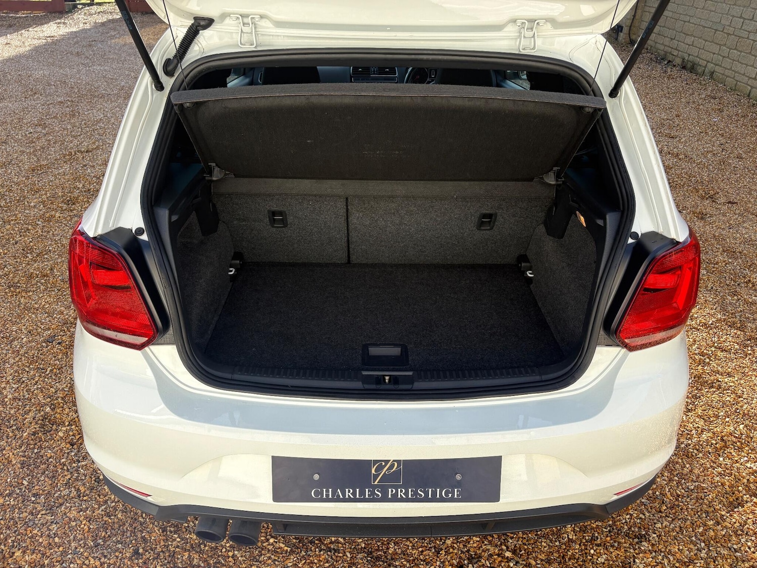 Used Volkswagen Polo 2015 for sale - 77202662: Photo 31