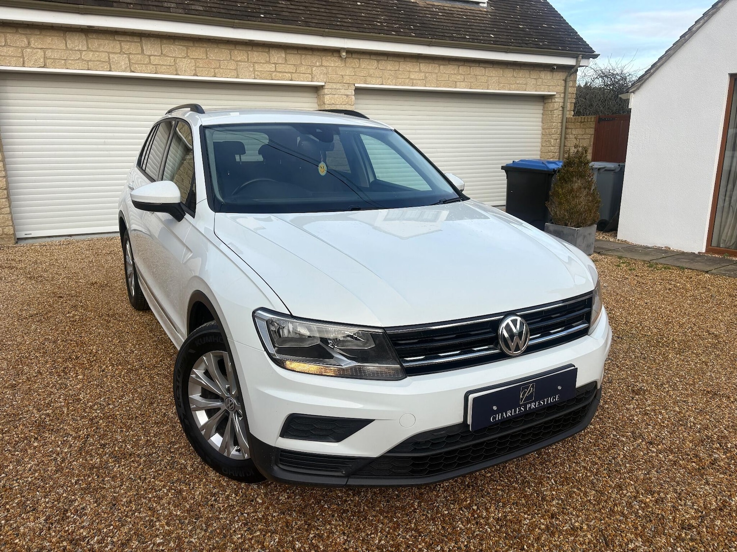 Used Volkswagen Tiguan for sale - 76728423: Photo 1