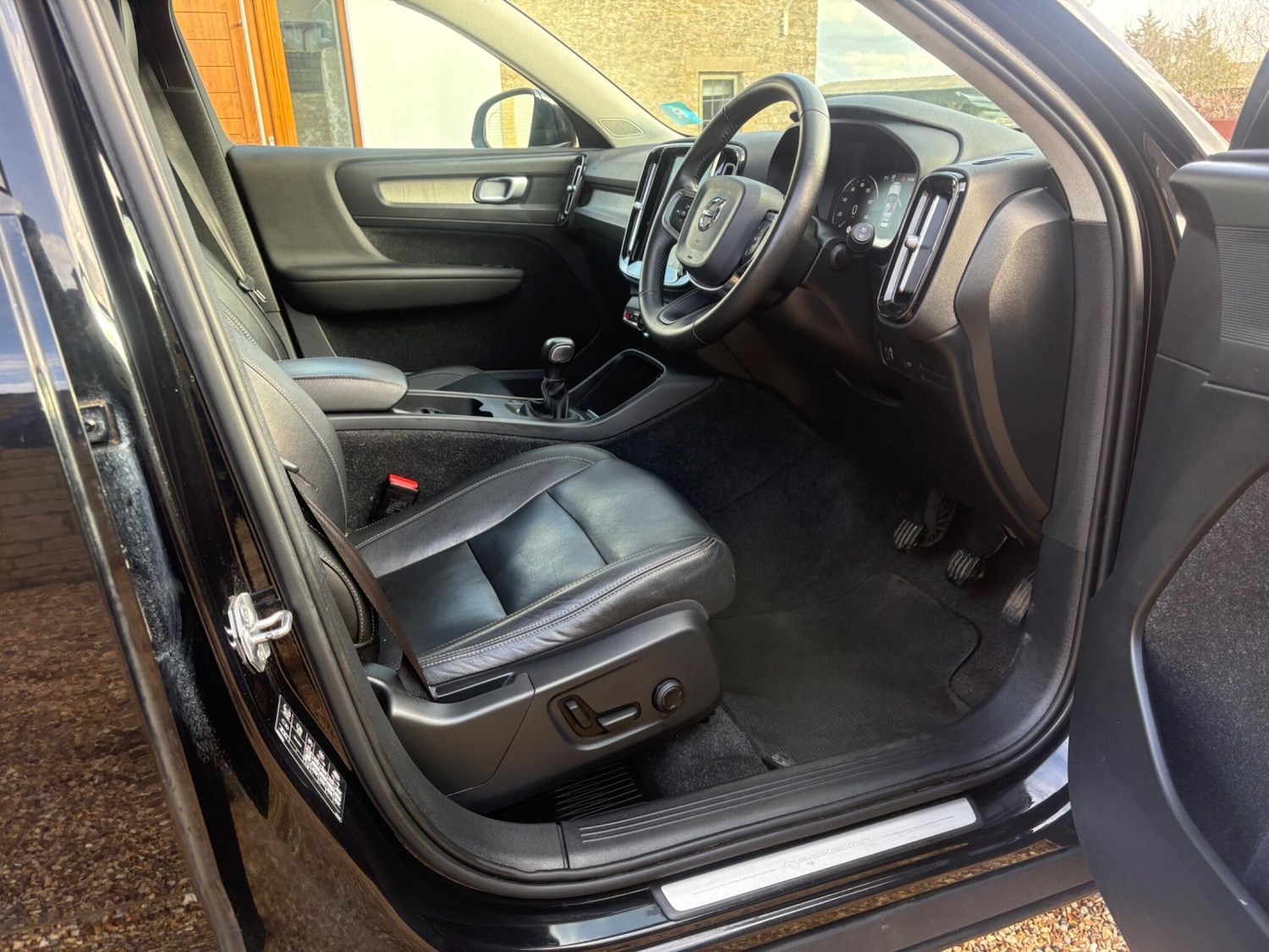 Used Volvo XC40 2019 for sale - 77497528: Photo 17