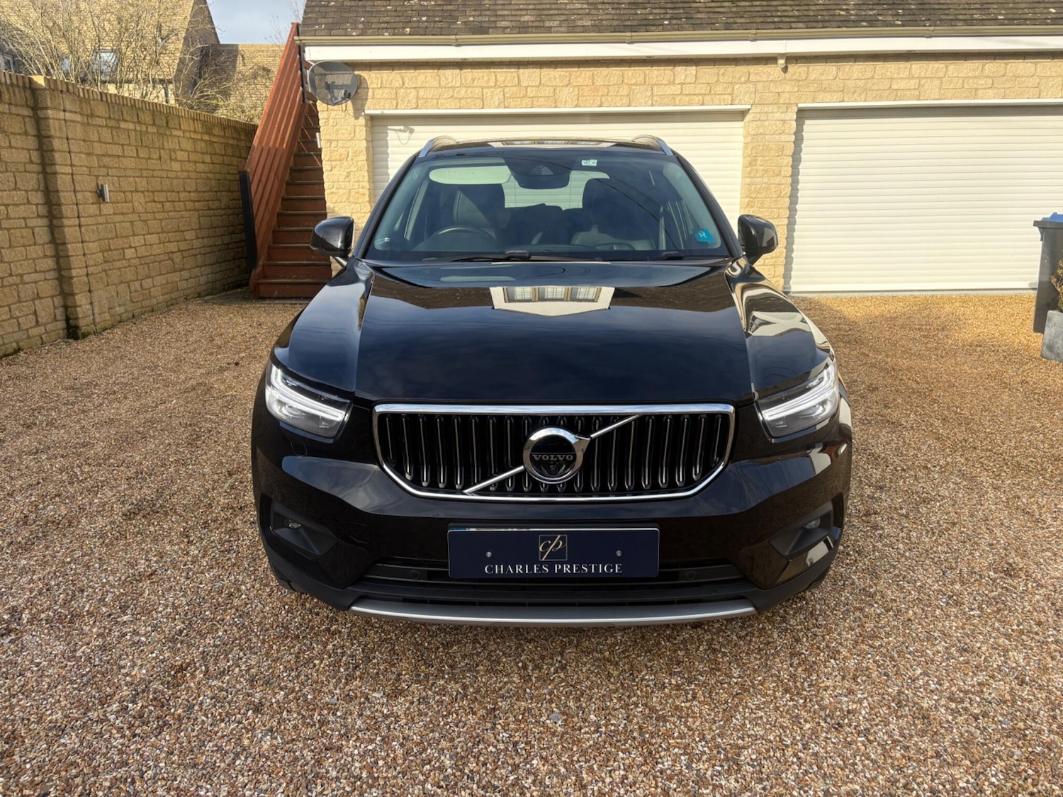 Used Volvo XC40 2019 for sale - 77497528: Photo 3