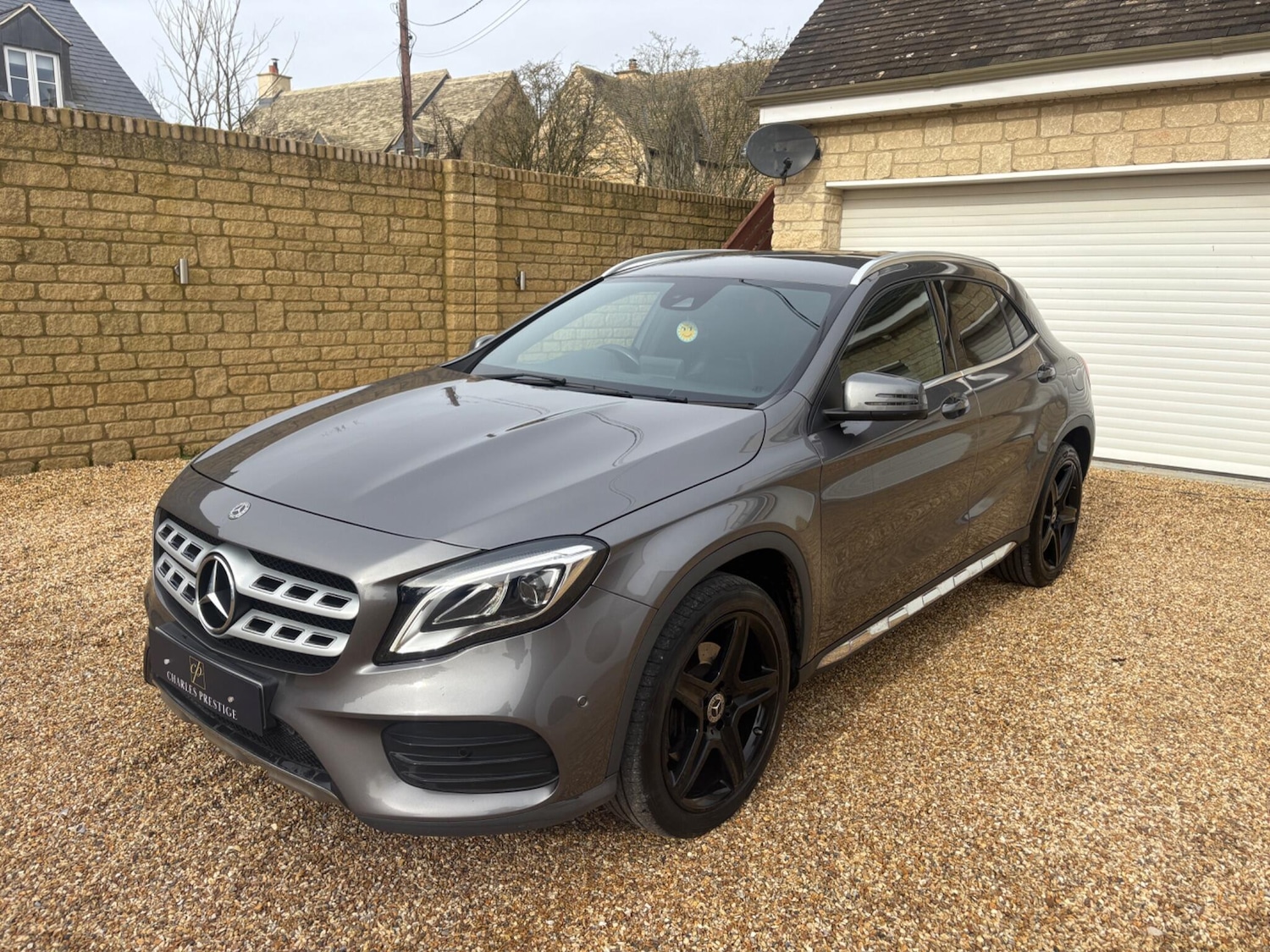 Used Mercedes-Benz GLA 2017 for sale - 77586441: Photo 5