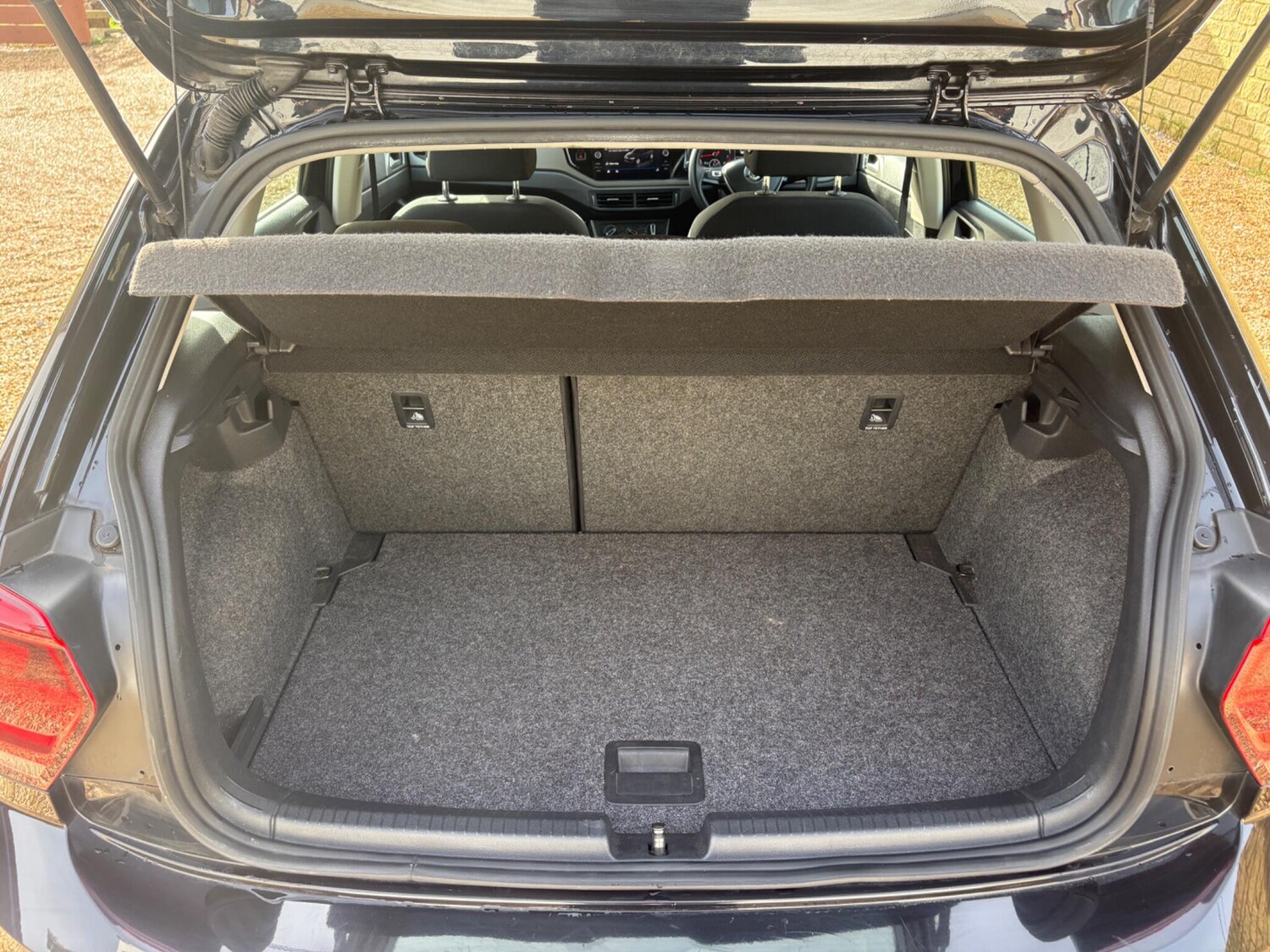 Used Volkswagen Polo 2018 for sale - 77586353: Photo 30