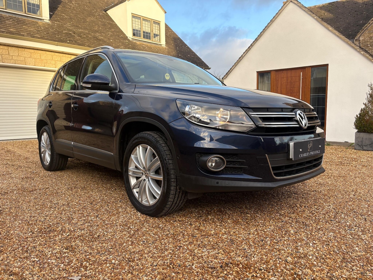 Used Volkswagen Tiguan 2012 for sale - 76913144: Photo 10