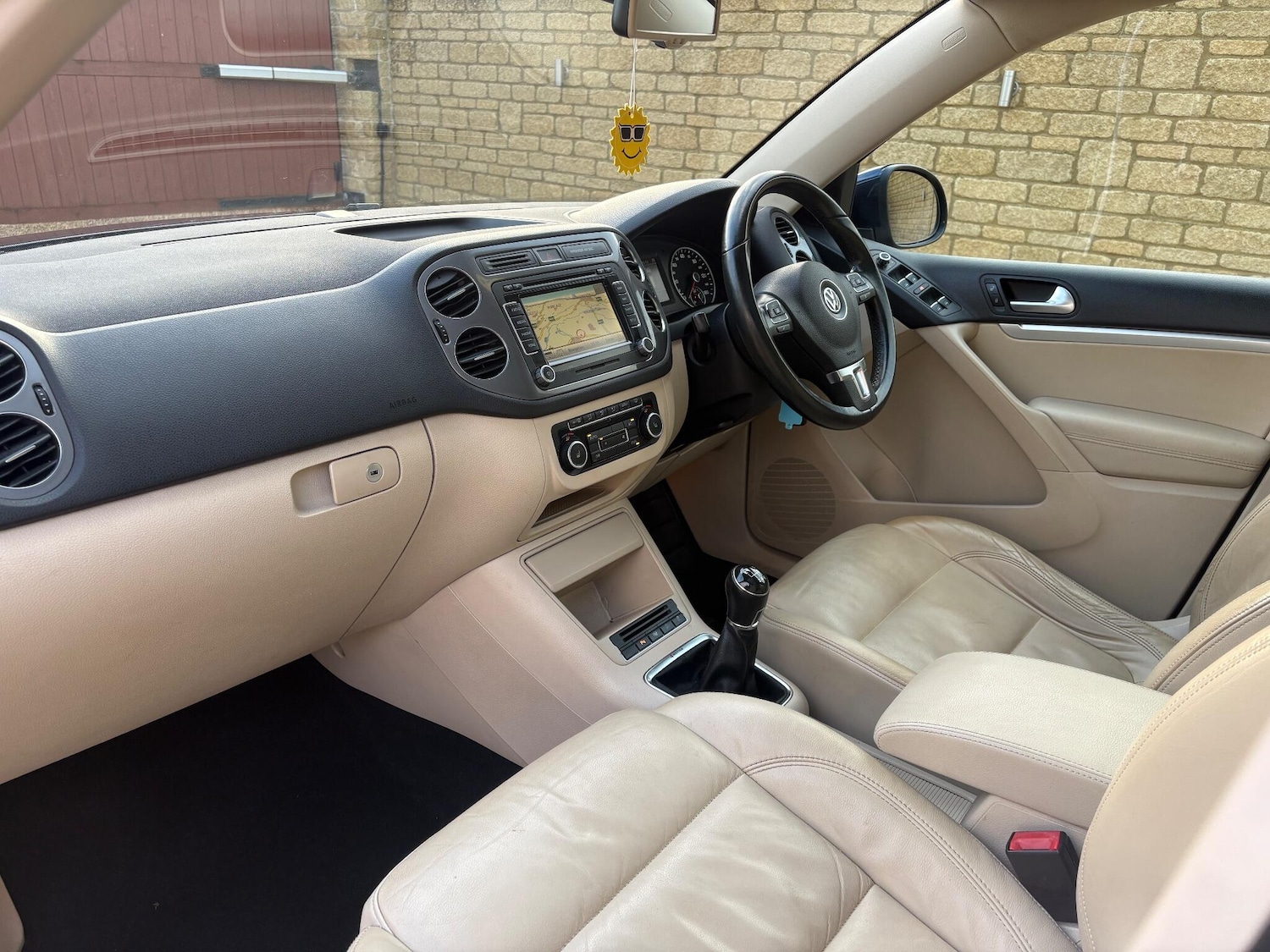 Used Volkswagen Tiguan 2012 for sale - 76913144: Photo 18