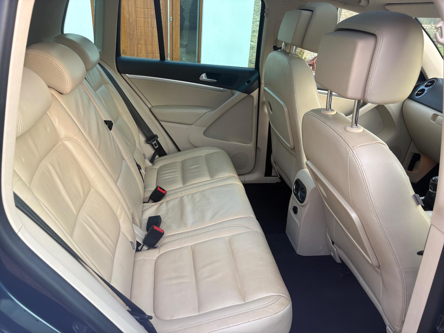 Used Volkswagen Tiguan 2012 for sale - 76913144: Photo 24