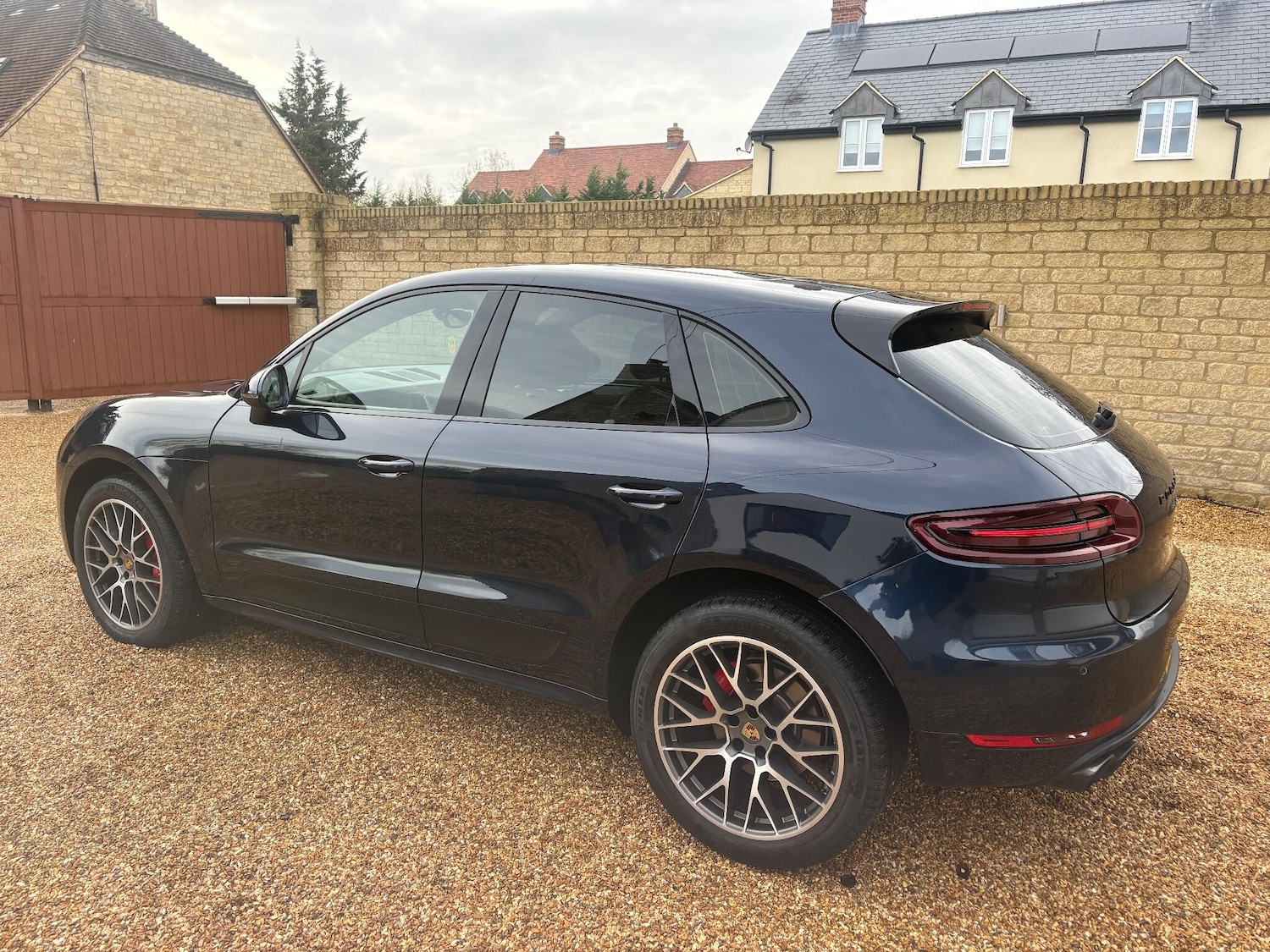 Used Porsche Macan 2017 for sale - 77084778: Photo 11