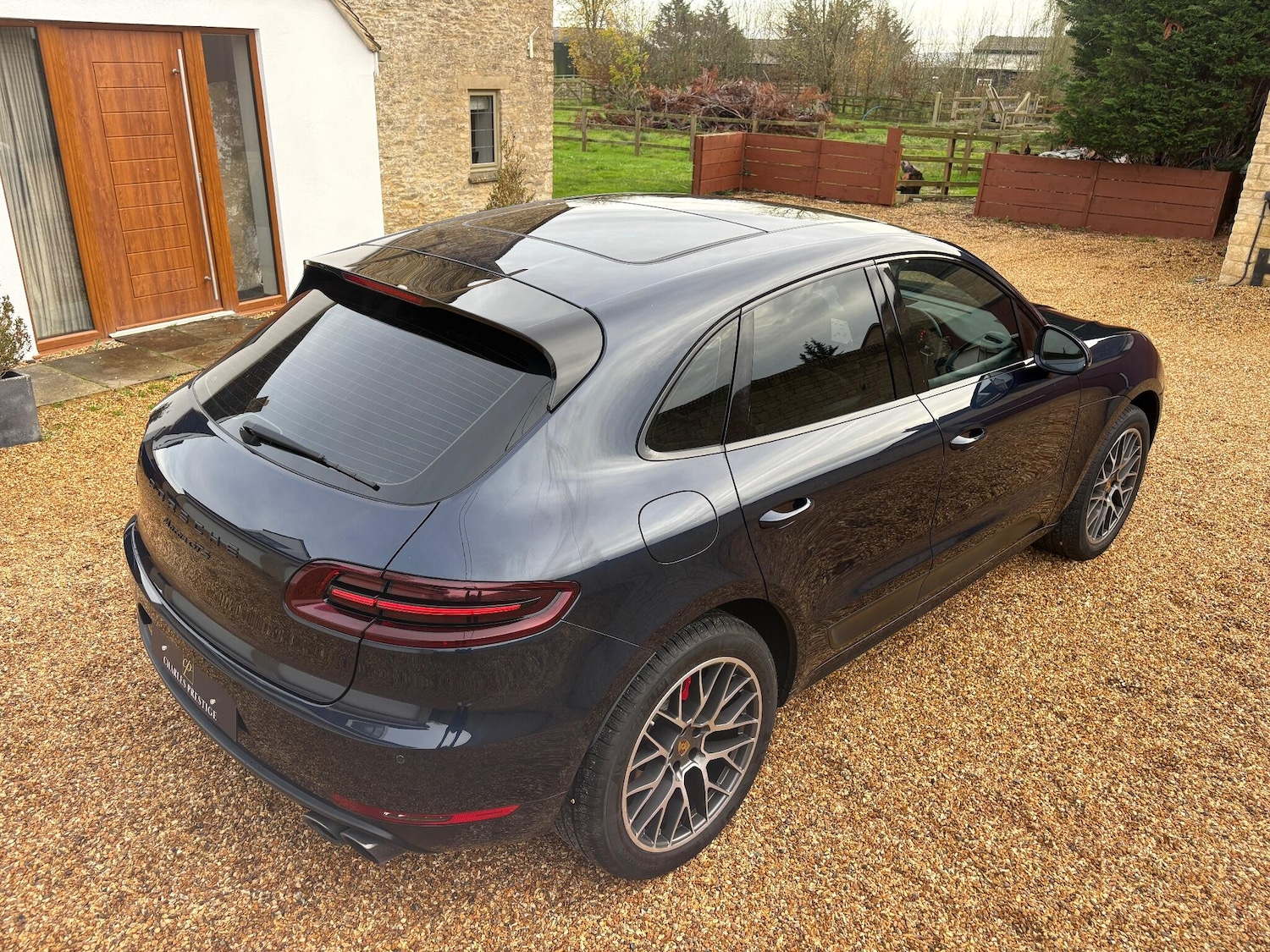 Used Porsche Macan 2017 for sale - 77084778: Photo 38