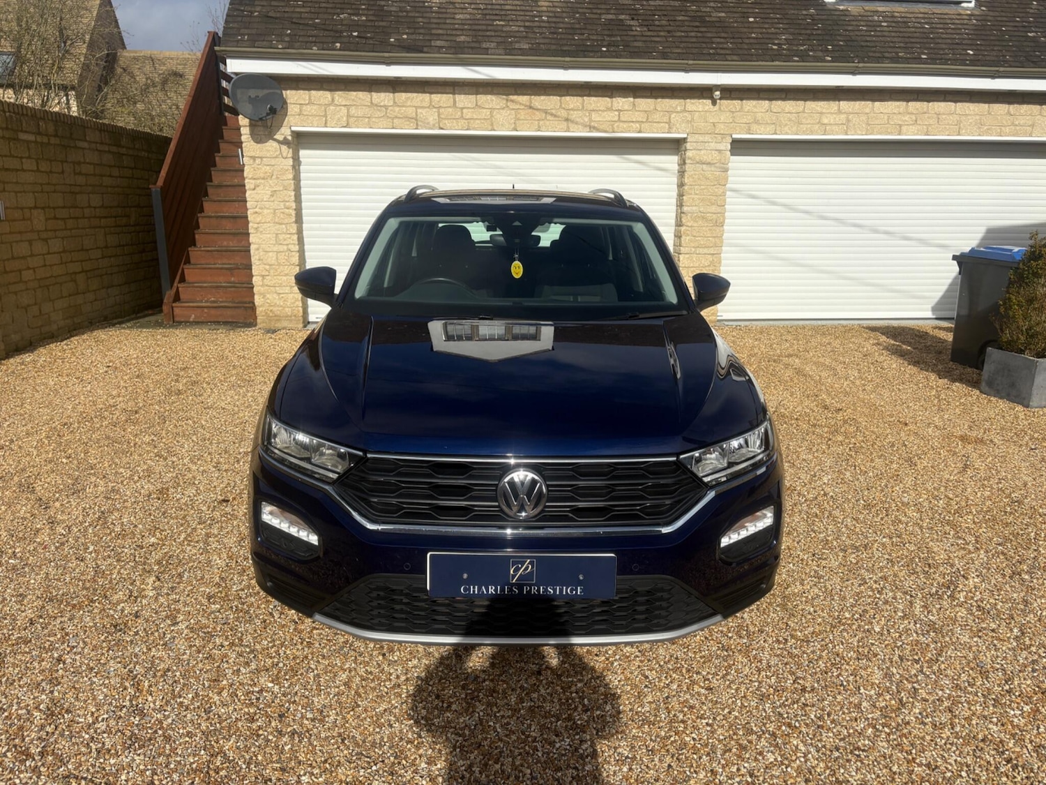 Used Volkswagen T-Roc 2019 for sale - 77646876: Photo 3