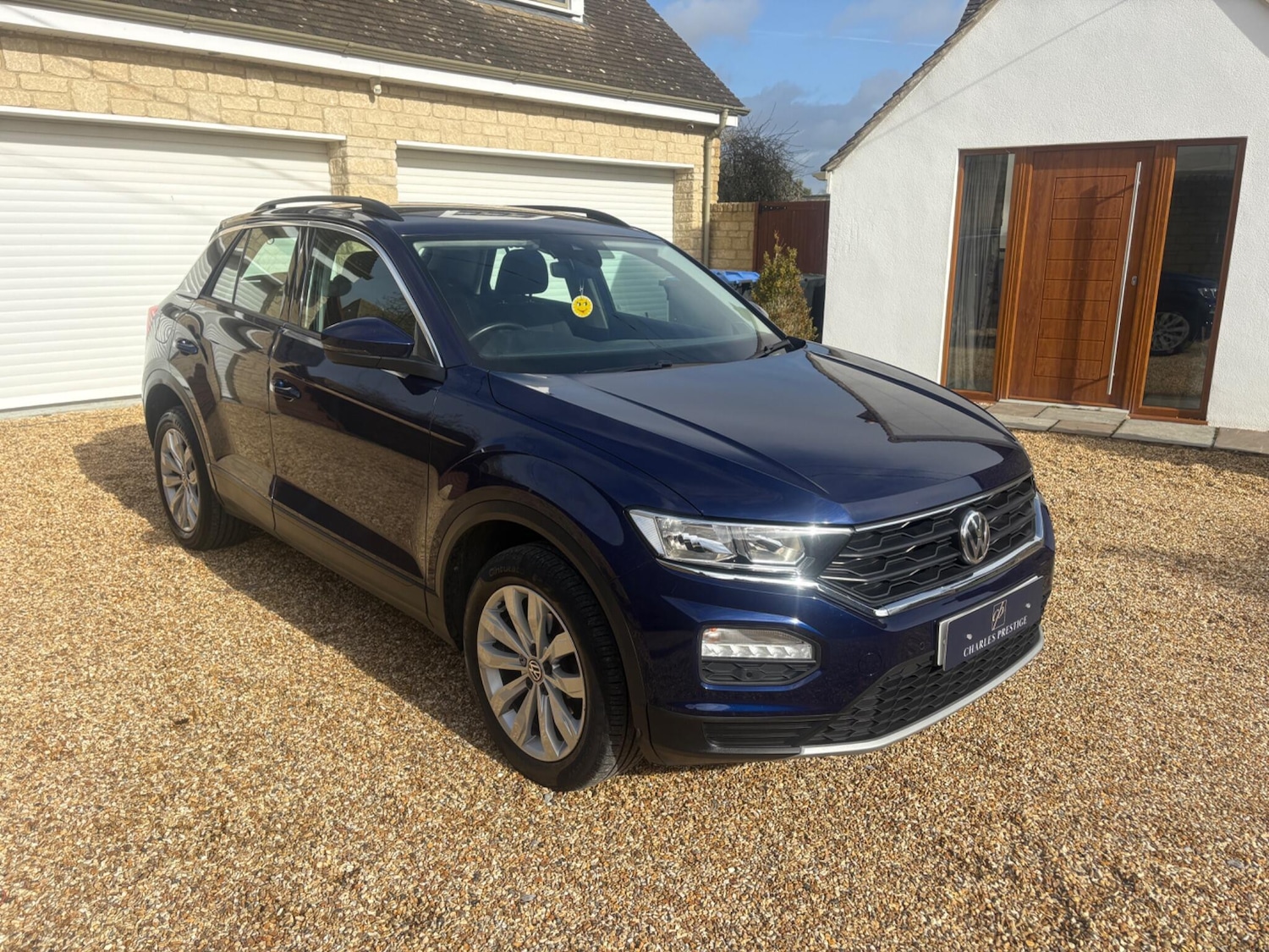 Used Volkswagen T-Roc 2019 for sale - 77646876: Photo 5