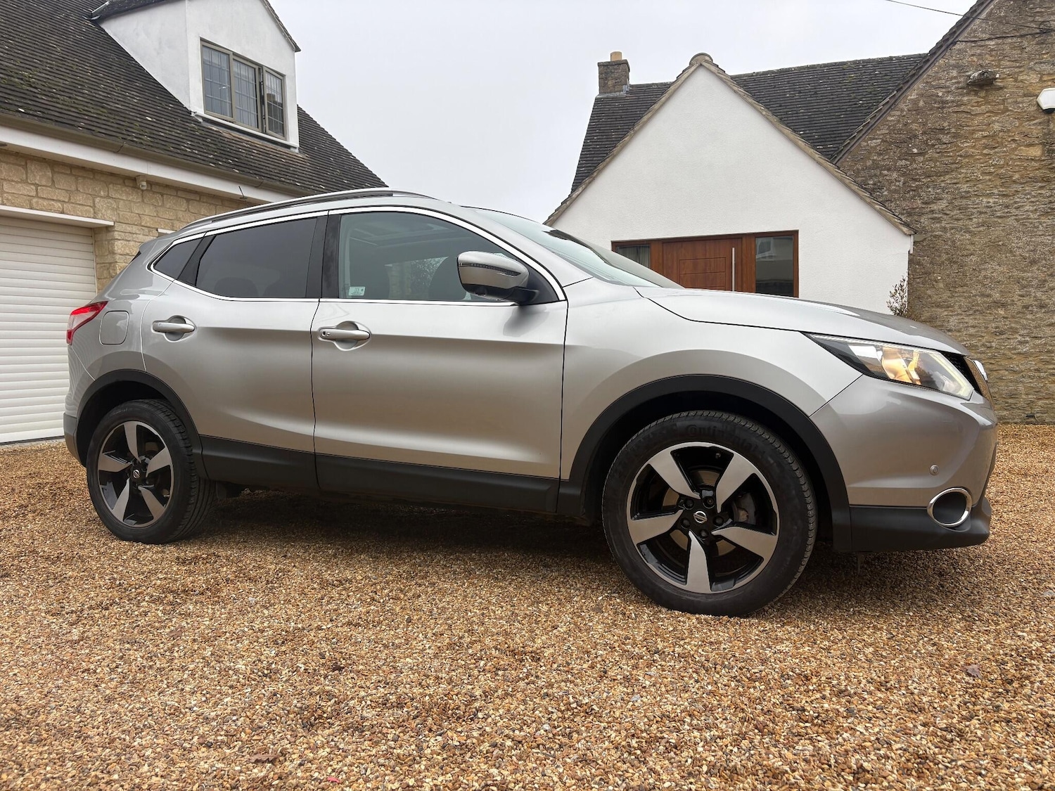 Used Nissan Qashqai 2015 for sale - 77040377: Photo 40